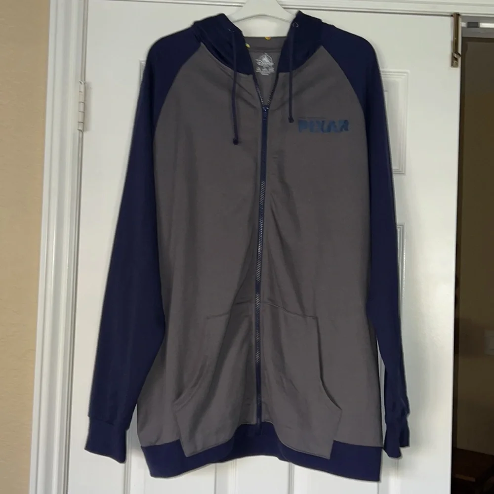 DISNEY PIXAR HOODIE BLUE & GREY WORLD OF PIXAR XXL. NEVER WORN NWOT - Picture 6 of 14